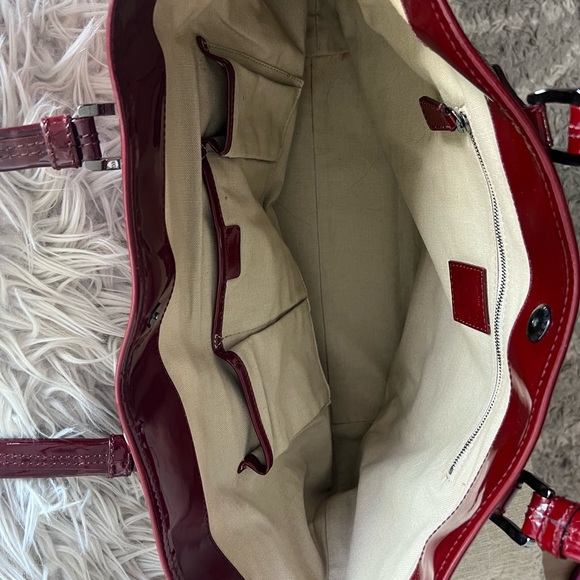 Authentic Burberry bag - Picture 5 of 16
